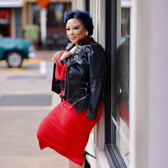 SOLD - Picture 1 of 1